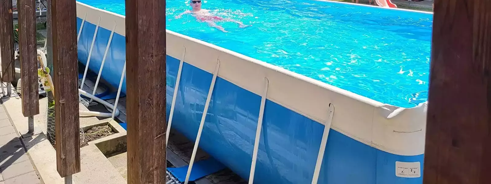 Schwimmbad Waldcamping Landquart