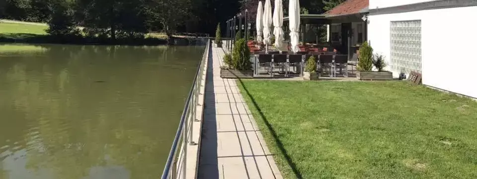 Kavárna restaurace bar Waldcamping Stubenweiher
