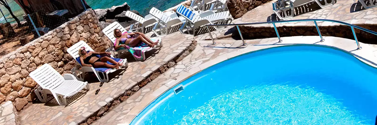 Schwimmbad Wine Resort Adriatic
